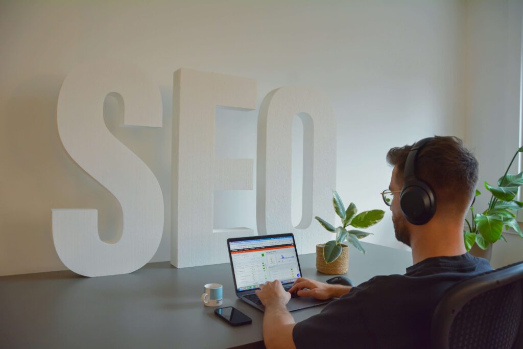 Local SEO expert analyzing Google Business Profile, website SEO, and Google Maps rankings for a water damage restoration company.